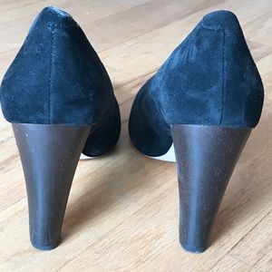 Cynthia Vincent shoes worn once